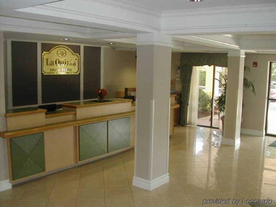 La Quinta By Wyndham Seattle Bellevue / Kirkland Hotell Inreriör bild